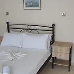 Pantheon Hall Hotel 2*