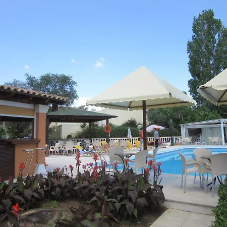 Hotel Pantheon Hall 2*