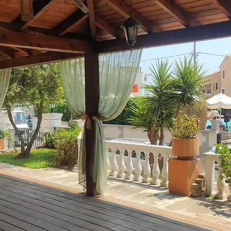 Hotell Pantheon Hall Mesongí