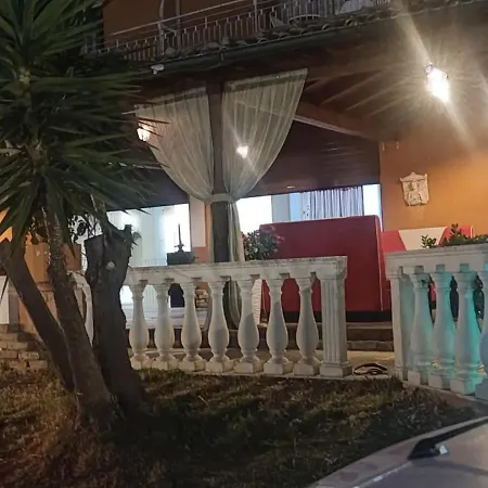 Pantheon Hall Mesongí